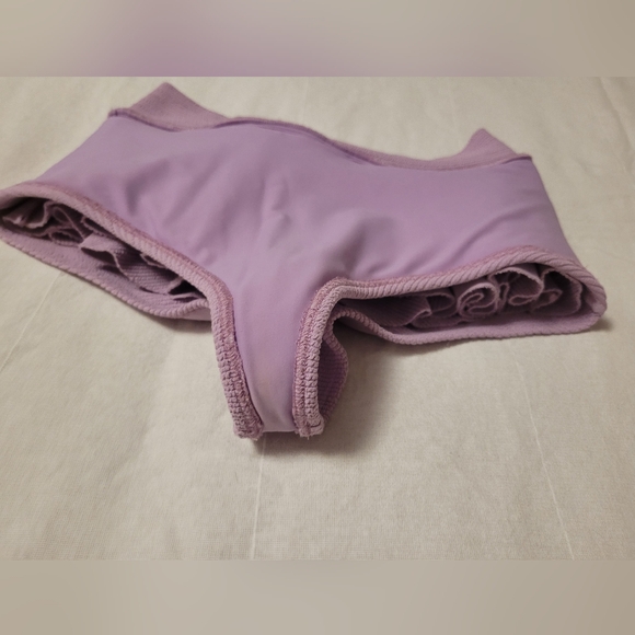 Rare Montce Lilac Scrunch Ruffle Hot Shorts size Large (M/L) - Picture 7 of 7